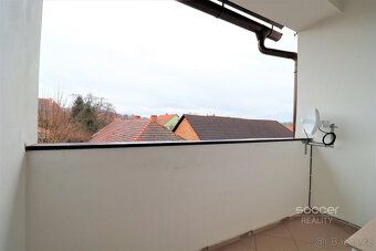Pronájem pěkného bytu 2+kk (33 m2) + krytá jižní lodžie (3 m