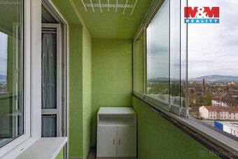 Nabízíme k prodeji prostorný byt 3+1 o výměře 74 m², umístěn