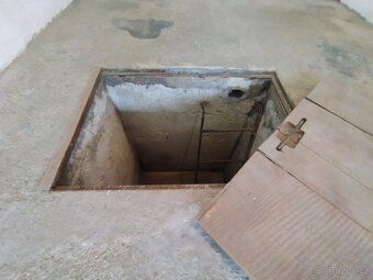 Nabízím k prodeji řadovou garáž o výměře 18 m² v Mohelnici n