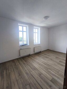 Pronájem krásného moderního bytu 2+kk, 50 m², blízko centra 