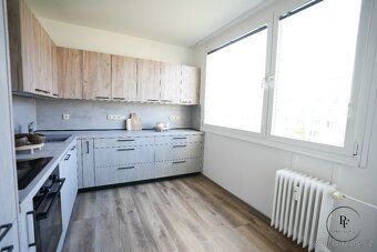K pronájmu nabízím prostorný byt 3+1 o podlahové ploše 87 m²