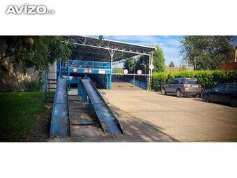 Bezpečná vyklápěcí vrata + dveře, elektřina, 22m2. Voda a ra