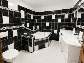 Exkluzivně Vám nabízíme ke koupi moderní rodinný dům ve Šváb