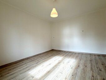 Pronájem pěkného bytu 1+1 o velikosti 30 m2 v Prostějově. Ce