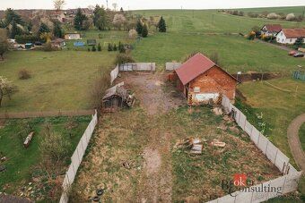 Prodej stavebního pozemku o výměře 1.253 m2, Staré Smrkovice