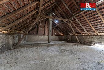 Nabízíme k prodeji rodinný dům o užitné ploše cca 120 m² v o