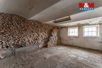 Nabízíme k prodeji rodinný dům o užitné ploše cca 120 m² v o