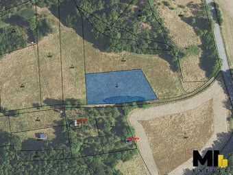 Prodej pozemku o výměře 6426 m2 v katastru obce Nezabudice. 