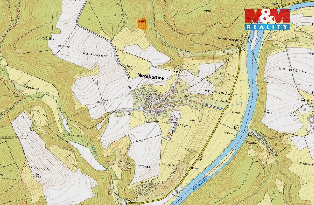 Prodej pozemku o výměře 6426 m2 v katastru obce Nezabudice. 