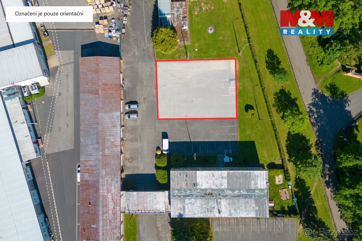 Nabízíme k pronájmu zpevněnou plochu o výměře 520 m² v uzavř
