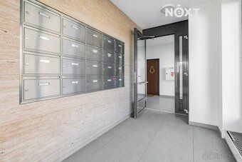 Nabízíme k prodeji byt (ateliér) o velikosti přibližně 31 m²