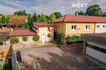 Exkluzivně Vám nabízíme k prodeji velmi prostorný rodinný dů