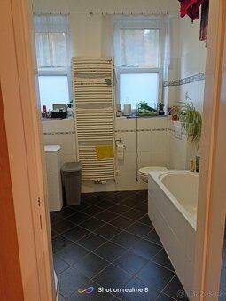 Pronajmu byt 2+1 na Husově ulici velikost 75 m2. Jedná se o 