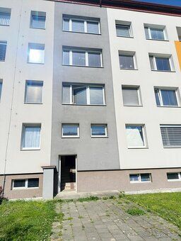 Prodáme byt na Ulici Bedřicha Buchlovana. 2+1 původní stav,u