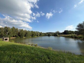 Prodej stavebního pozemku 1 042 m² – Kateřinice, okres Nový 