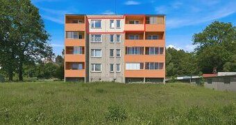 Prodám byt v OV 3+1 cihlový s garáží v původním stavu v Mora
