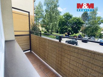Hledáte prostorné a pohodlné bydlení v klidné lokalitě? Nabí