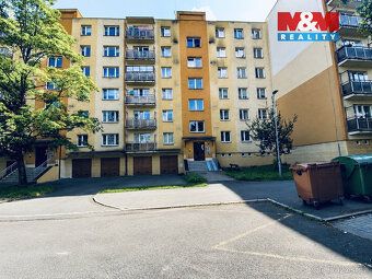 Hledáte prostorné a pohodlné bydlení v klidné lokalitě? Nabí