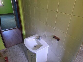 Prodej bytu 2+1 o celkové výměře 59 m. Vhodné jak pro vlastn