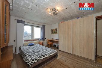 Nabízíme k prodeji prostorný rodinný dům o užitné ploše 180 