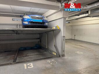 Prodám garáž v městské části Kbely - vjezd z ulice Železnobr