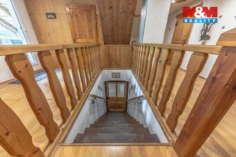 Nabízíme k prodeji prostorný rodinný dům o užitné ploše 140 