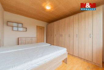 K pronájmu nabízíme prostorný byt 3+1 s balkonem o velikosti