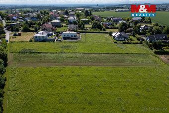 Nabízíme k prodeji atraktivní pozemek určený k bydlení o cel