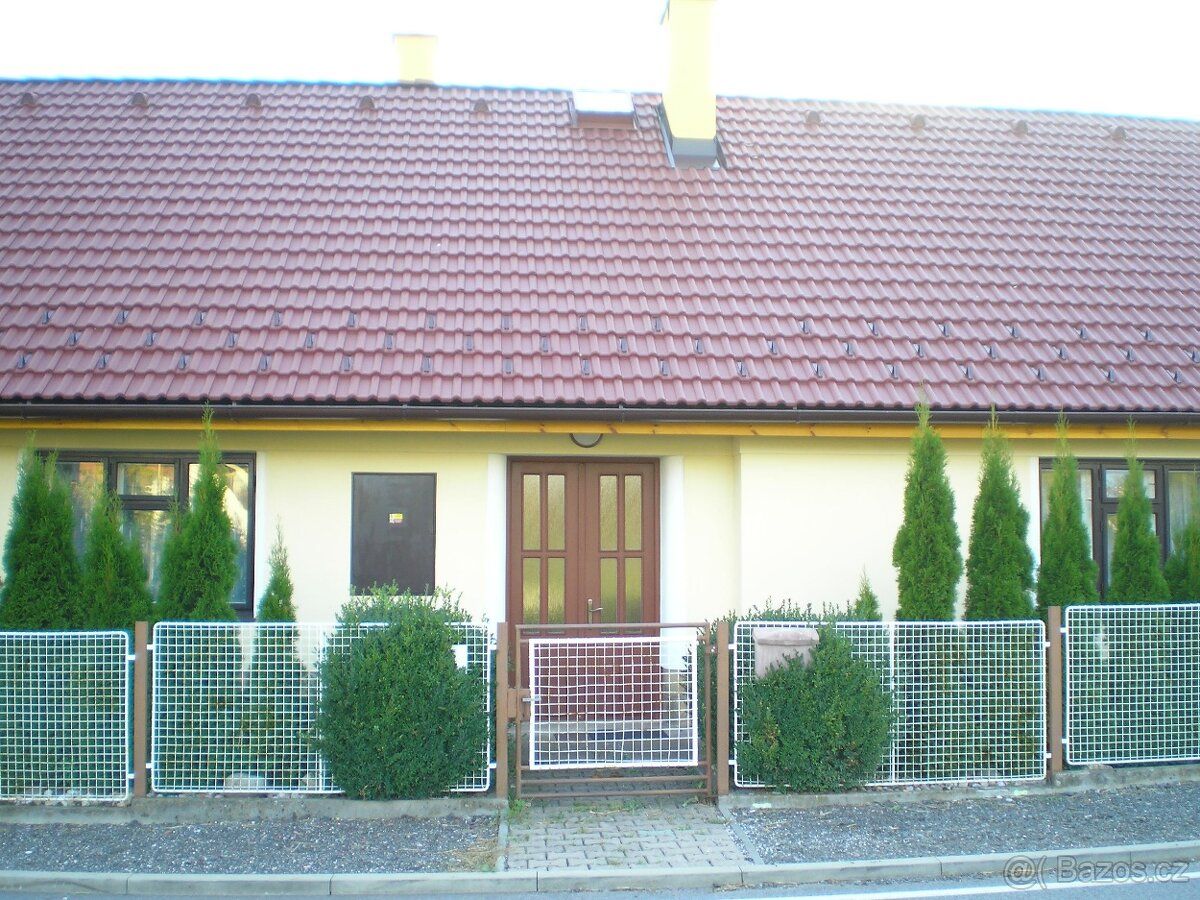 Pronajmu rodinný domek ve Vřesníku 50771 Miletín,3+1,přísluš
