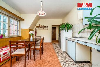Prodej unikátní patrové vily 6+1 o užitné ploše 230 m² ve St