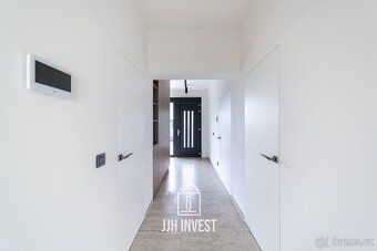 Ev.č. 00121 Nabízíme k prodeji vzorový rodinný dům Garonna 4