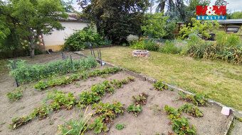 Nabízíme přenechání nájemní smlouvy k dvěma spojeným zahradá