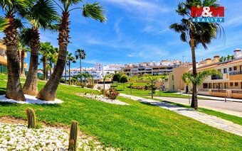 Apartmán 3+1 v 1. NP KLIDNÉ REZIDENCE V CASARES nabízí promy