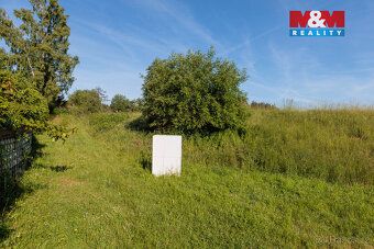 Nabízíme k prodeji pozemek v malebné obci Klášter - Teplá. P