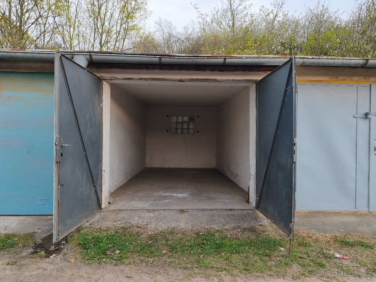 Prodej pěkné garáže o rozloze 18m2 v Kutné Hoře, ul. Potoční