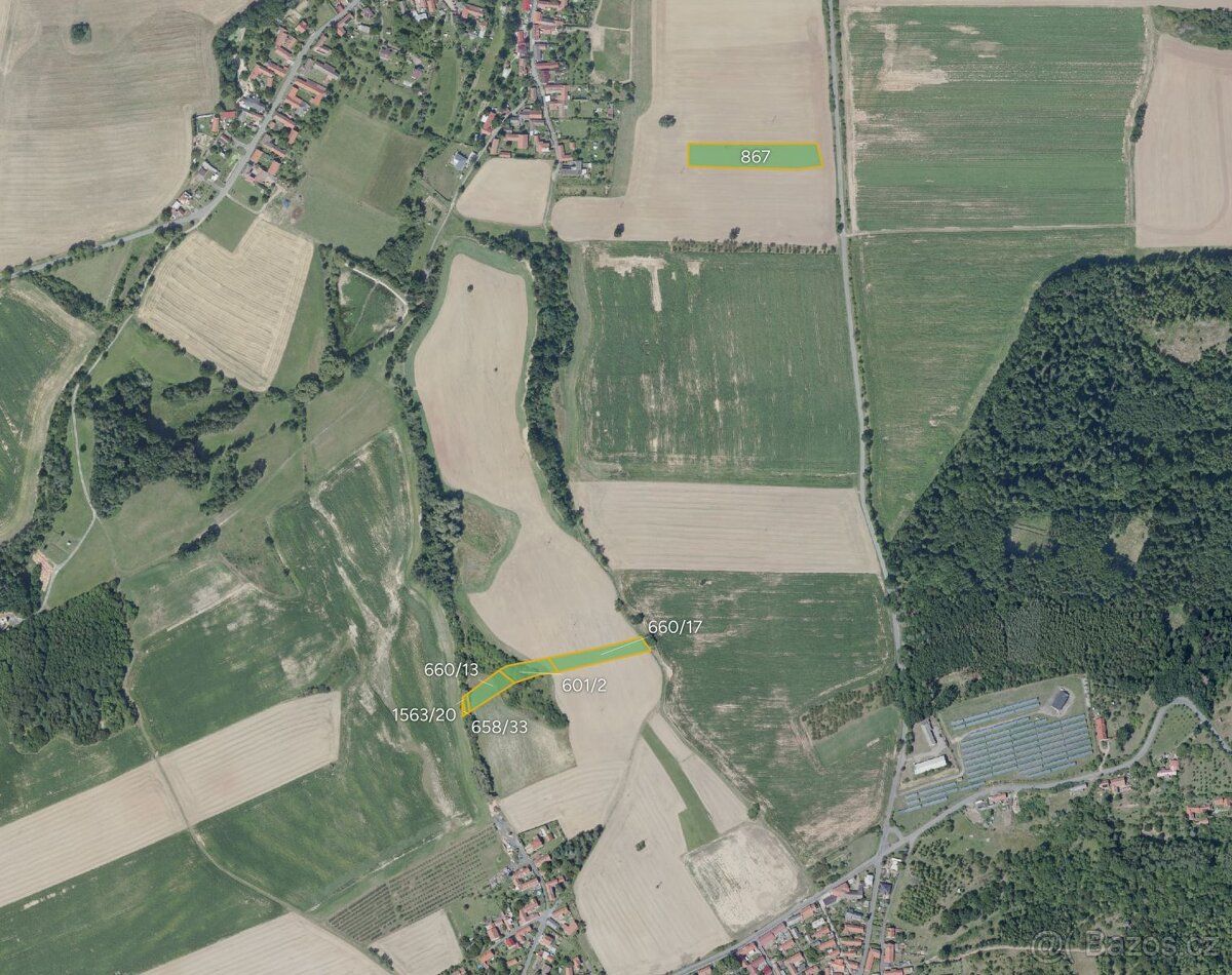 V katastrálním území Dobré Pole u Vitic, okres Kolín, nabízí