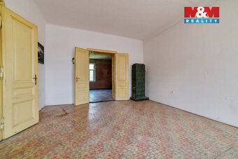 Nabízíme k prodej byt 2+1 o užitné ploše 79 m² ve druhém pat