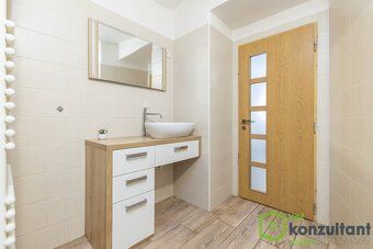 Ev.č. 00978 Rodinný dům 4+kk po rekonstrukci v Koněšíně – by