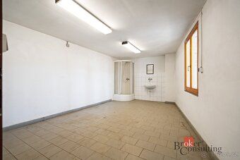 Pronájem, komerční/výroba, 410 m2, Republikánská 1102/45, 31