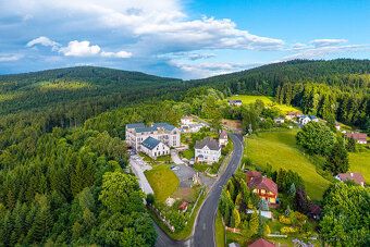 K dlouhodobému pronájmu nabízíme moderní bydlení 2+kk o rozl