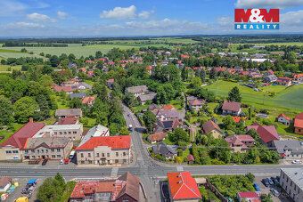 Nabízíme k prodeji rodinný dům se zahradou v samotném centru