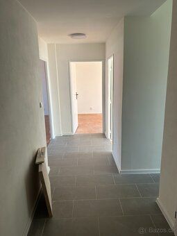 Nabízím k pronájmu byt 3+1 o velikosti 64 m², který se nachá