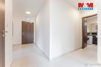 Nabízíme k pronájmu byt 3+kk o rozloze 84 m², s terasou 43 m