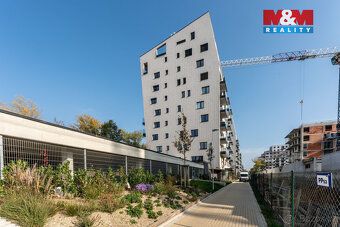 Nabízíme k pronájmu byt 3+kk o rozloze 84 m², s terasou 43 m