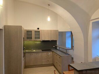Pronajmu byt 3+1 72m2 Hrušovany nad Jevišovkou, v centru měs