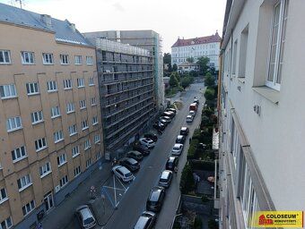 Ev.č. 5431L012 Nabízíme Vám k dlouhodobému pronájmu plně vyb