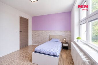 Prodej prostorného světlého bytu 4+kk o užitné ploše 108 m² 