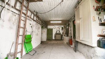 Nabízíme ke koupi velmi dobře udržovaný rodinný dům v obci S
