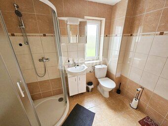 Ev.č. 02296 Zprostředkujeme Vám prodej domu apartmánového ty