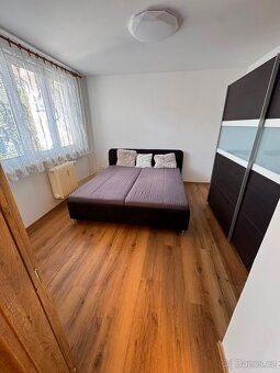 Dlouhodobý pronájem bytu 3+1 s balkonem, 61 m², Sedlčany, ok